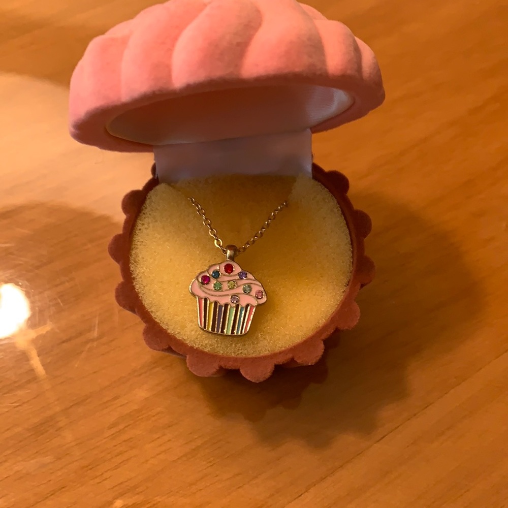 BOGO Kids Cupcake Necklace